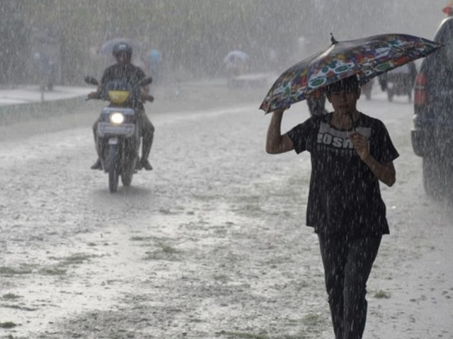 Heavy Rain in Jharkhand Offers Heat Relief: IMD Warns of Thunderstorms and Hailstorms