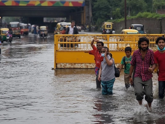 IMD Forecasts Heavy Monsoon Showers for North India: Warnings Issued for Delhi, UP, Punjab, and Himalayas
